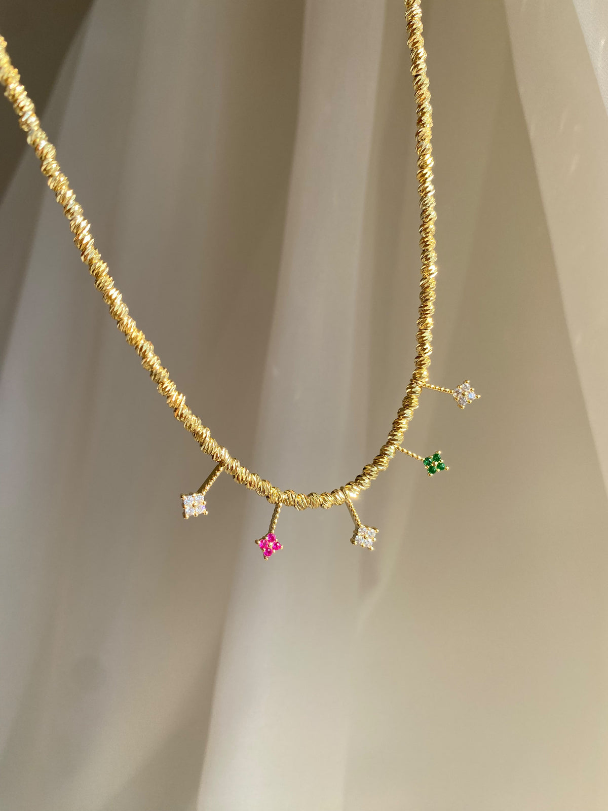 flovers colour choker