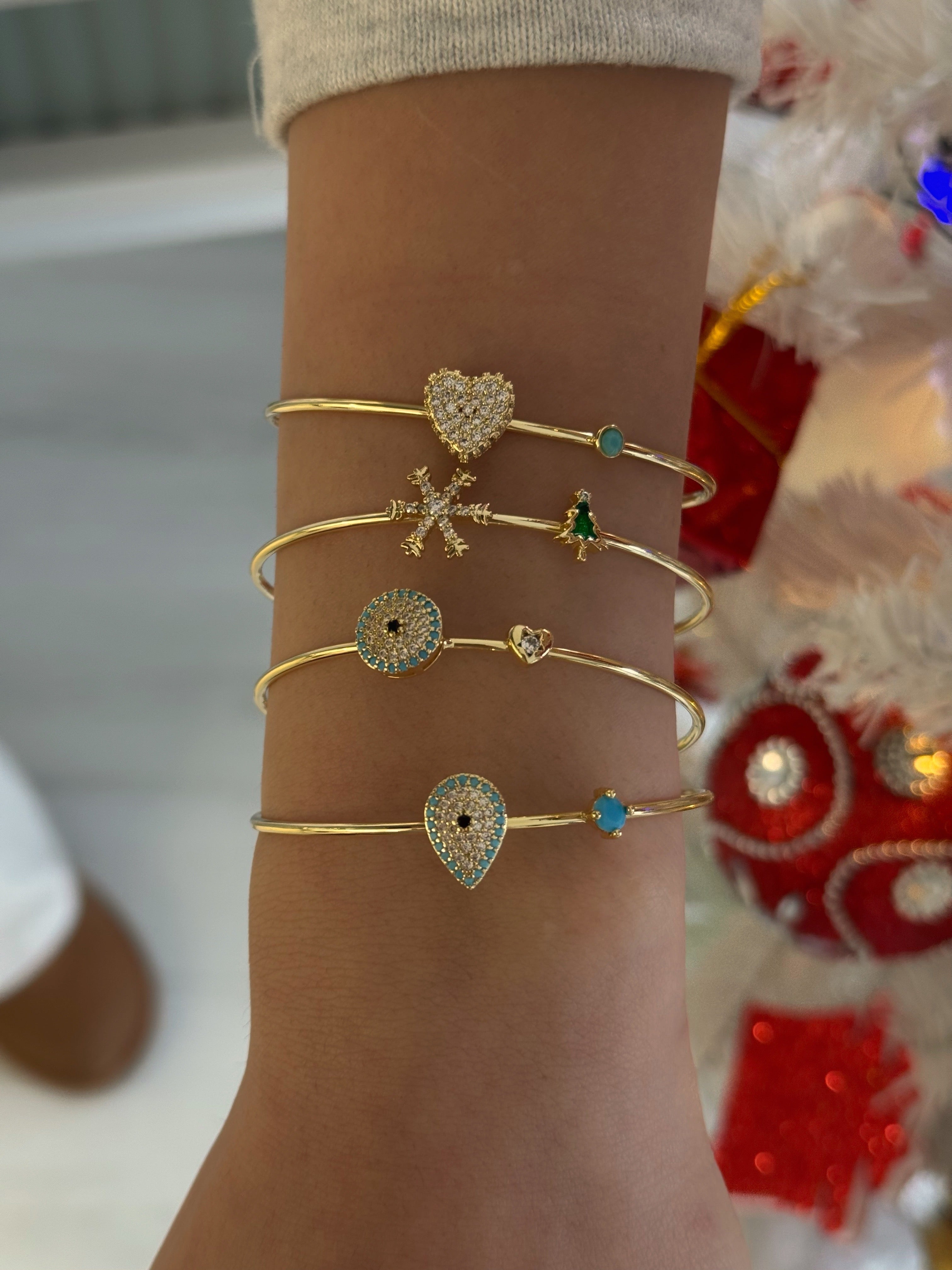 Eylie İnce Kelepçeler