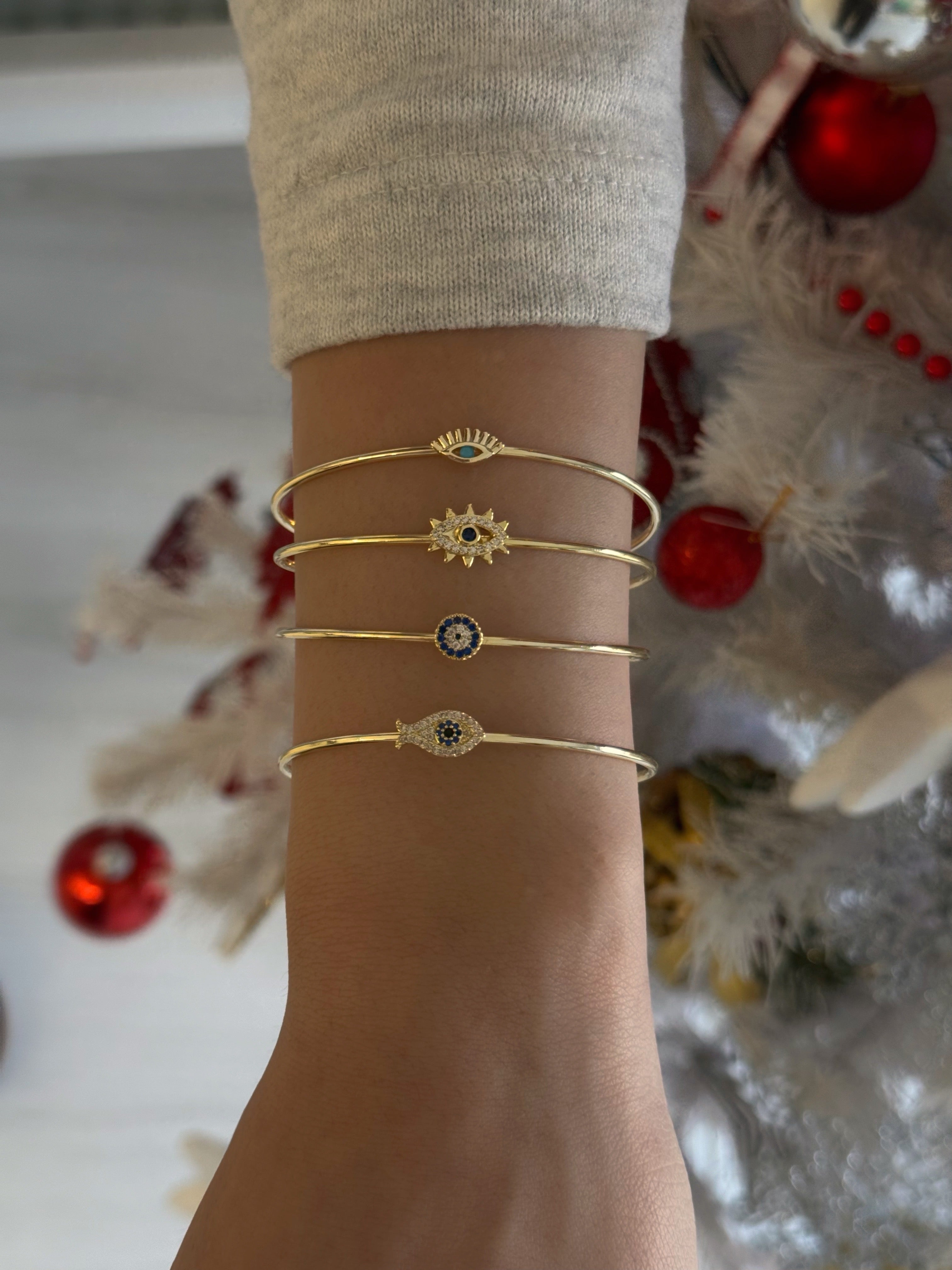 Nancy İnce Kelepçeler