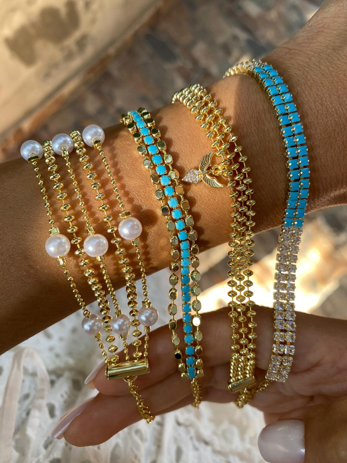 Lauren birleşik bileklikler