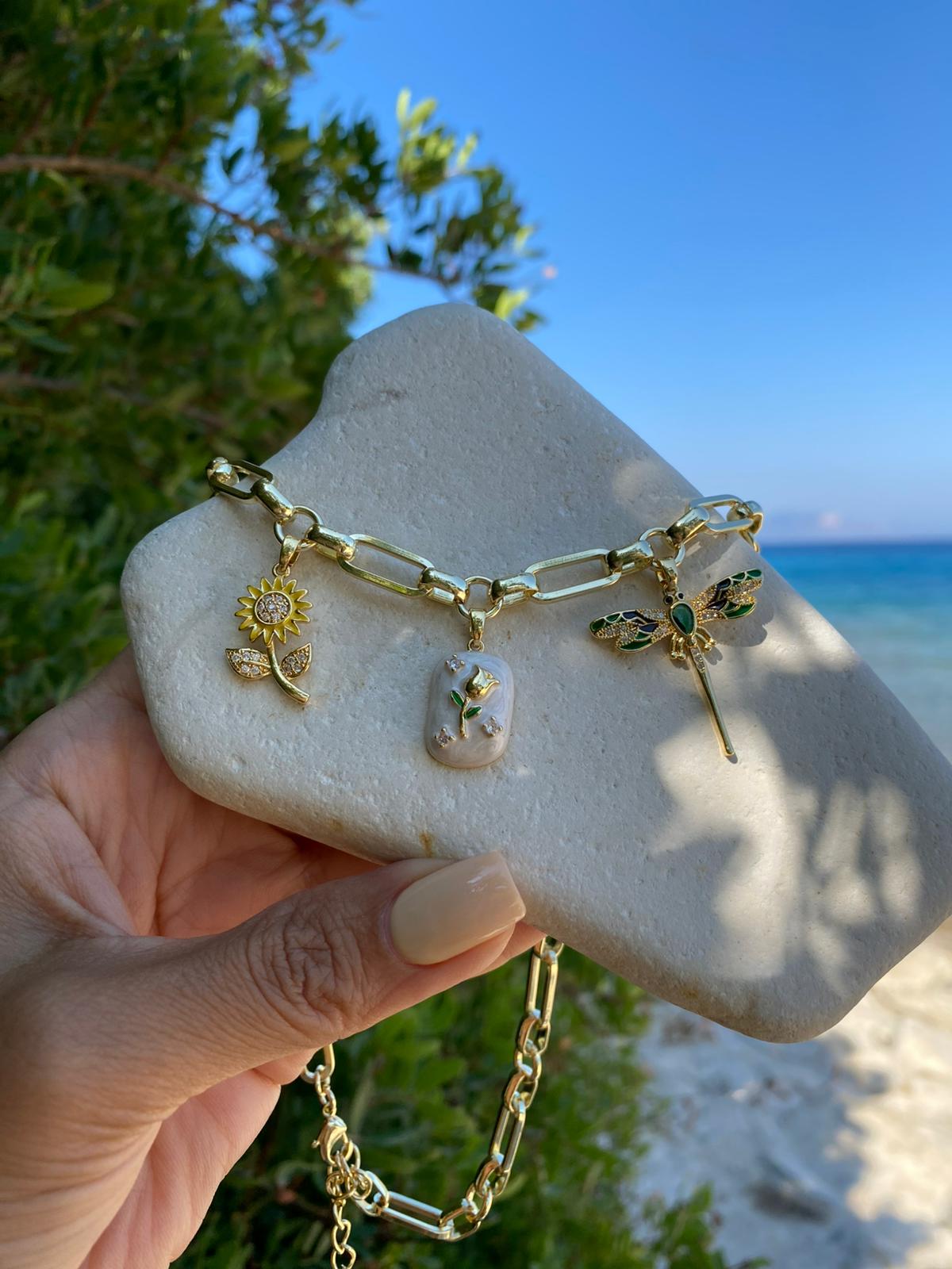 Yusufçuk Charm Choker