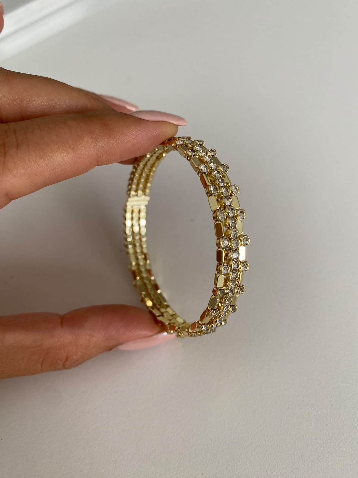 Zircon stone kelepçe