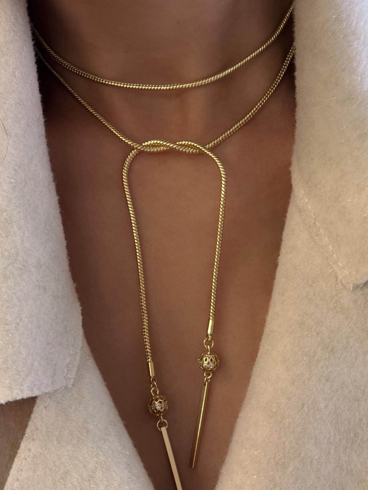 Ball Stick Dolamalı Model Kolye