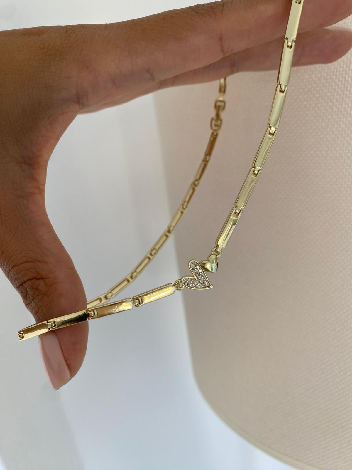 Heart Plaka Choker
