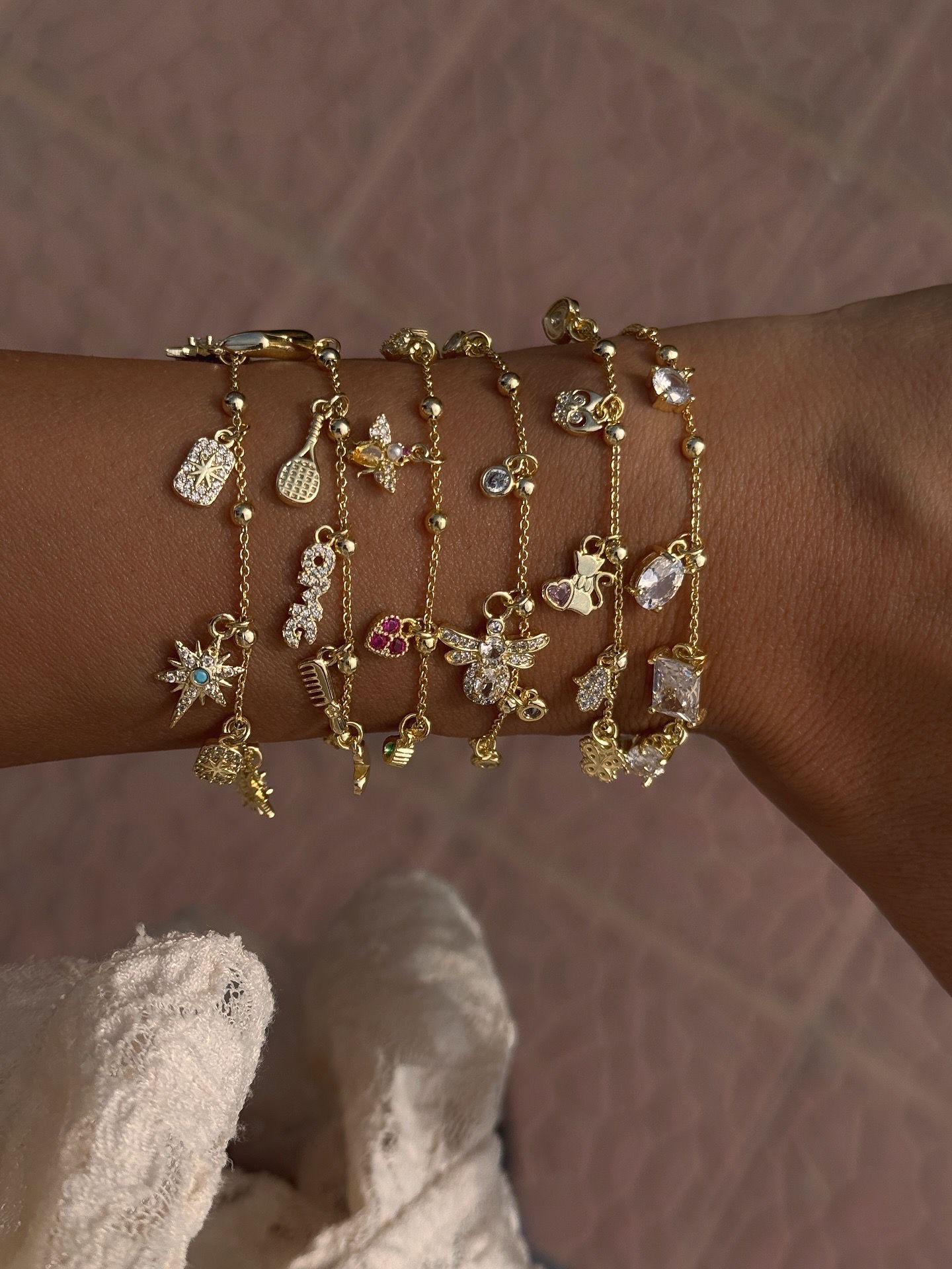 Charmy Asansörlü Bileklikler