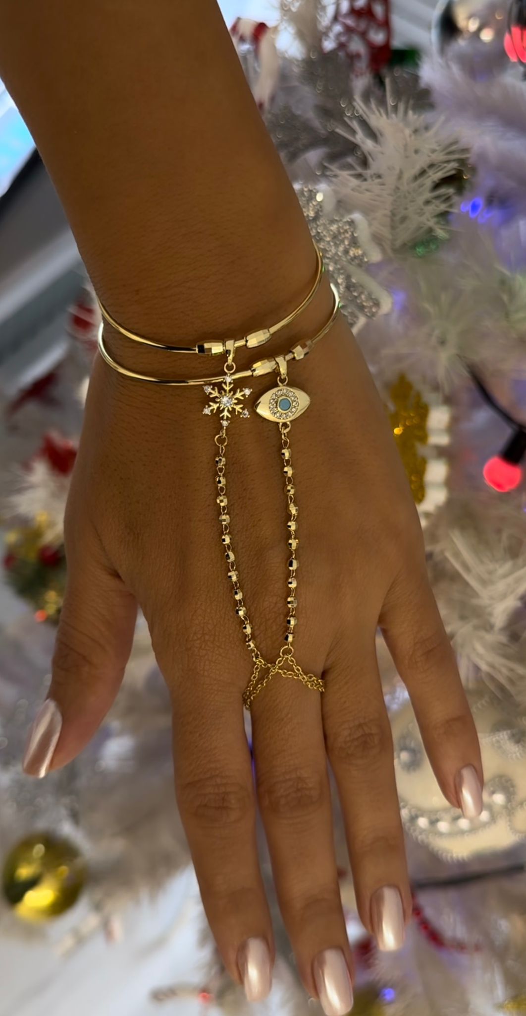 MİA KELEPÇE DETAİLS ŞAHMERANLAR