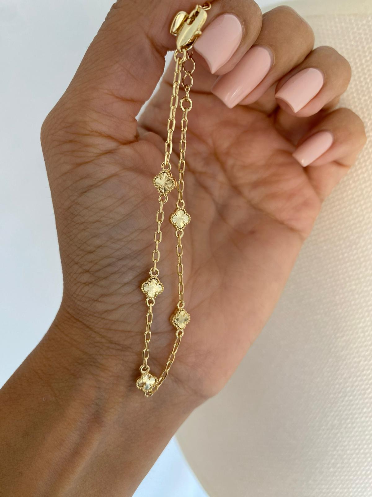 Minimal Clovers Bileklik