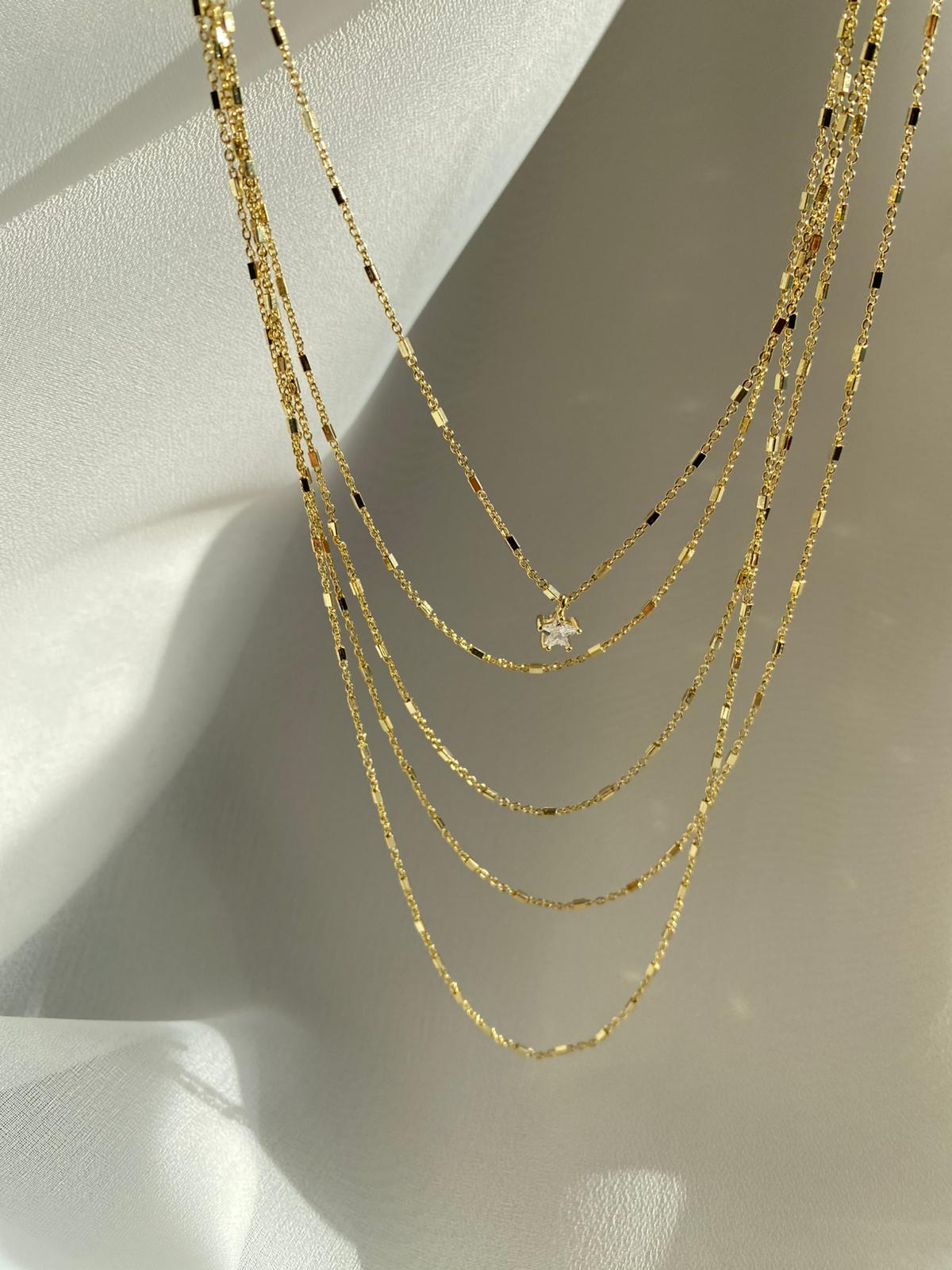 Çoklu Star Details Kolye