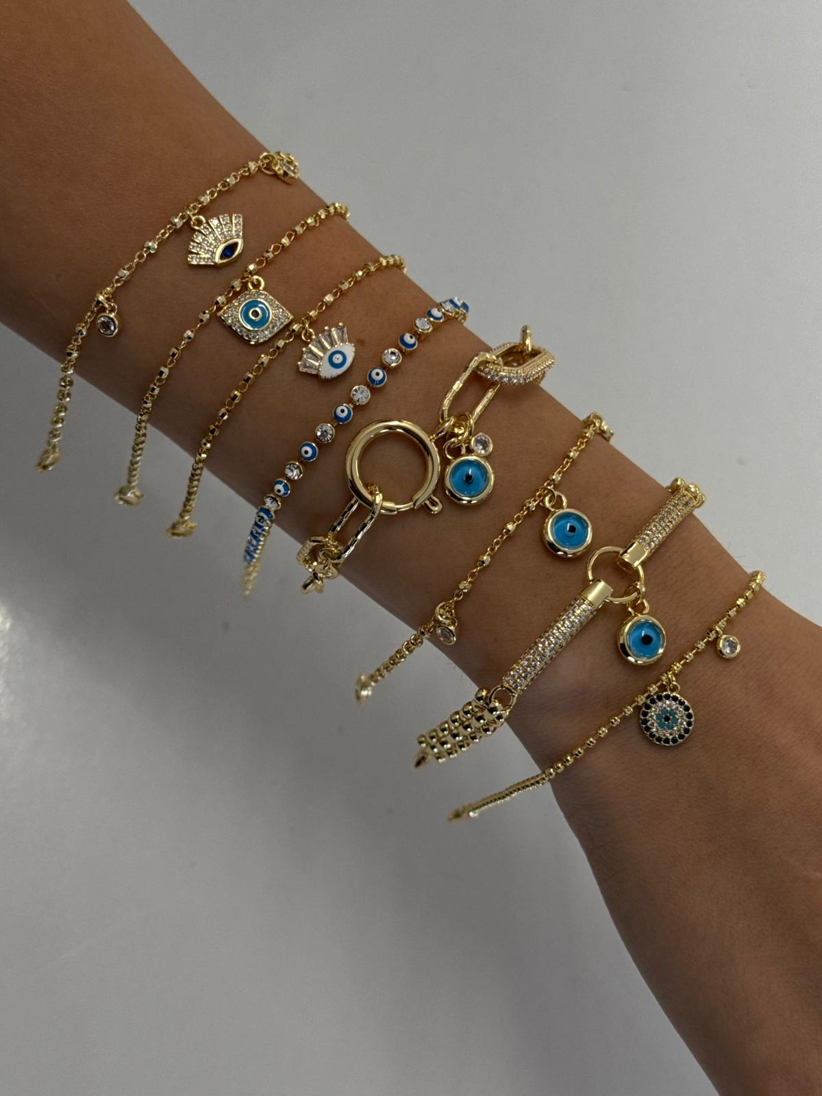 Evil eye bileklikler