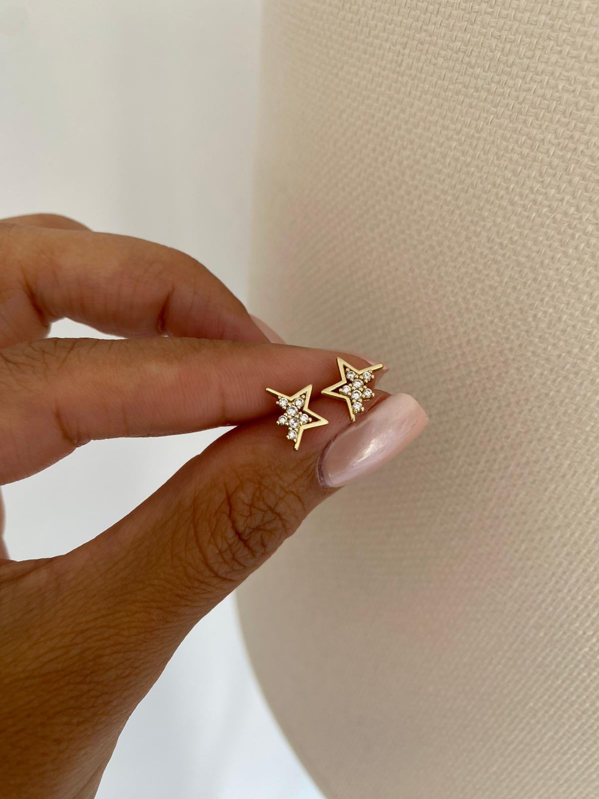Minimal Star Küpe