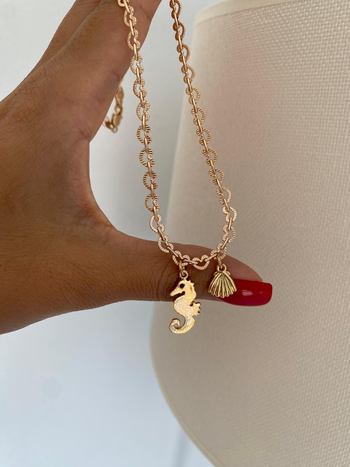 seahorse seashell Kolye