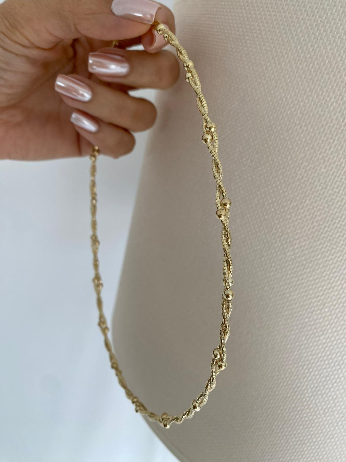 Sarmaşık ball choker