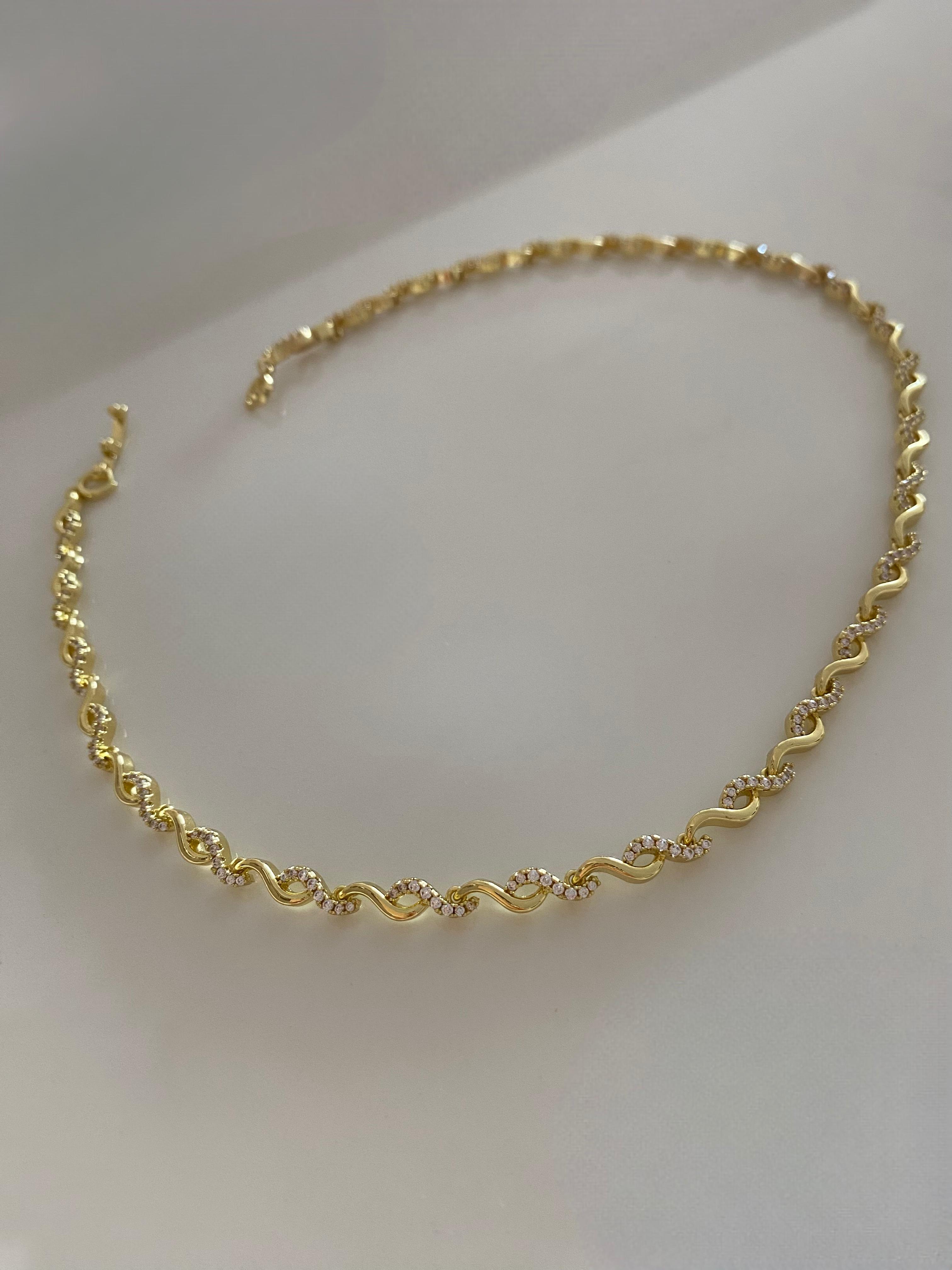 Sarmaşık Choker